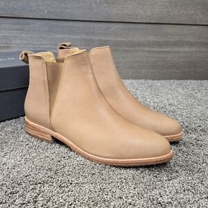 Nisolo Eva Everyday Chelsea Boot NEW size 7.5
